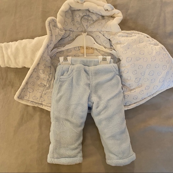 Set - Picture 2 of 3